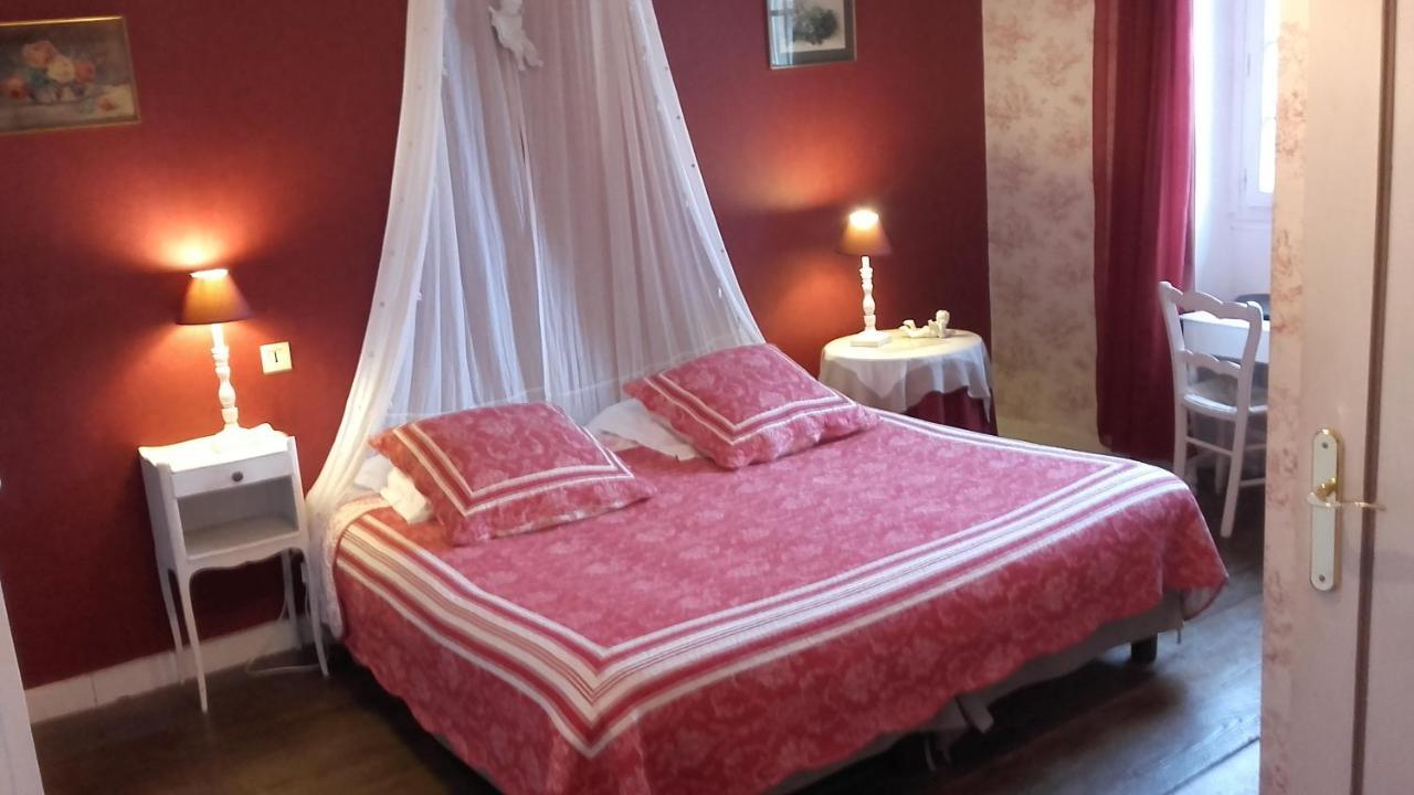 생말로 Manoir De La Baronnie B&B 외부 사진