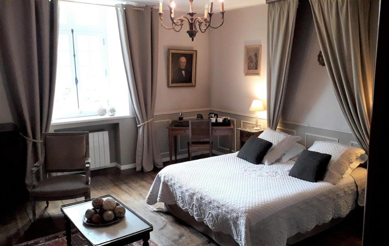 생말로 Manoir De La Baronnie B&B 외부 사진