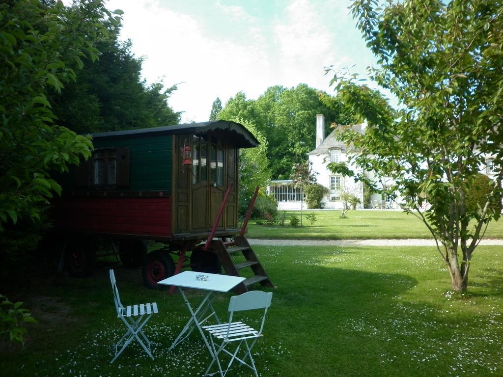 생말로 Manoir De La Baronnie B&B 외부 사진