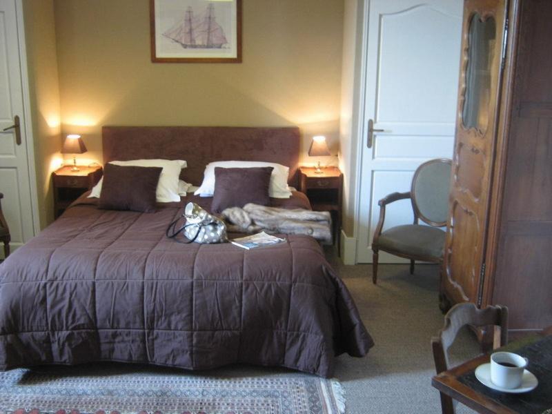 생말로 Manoir De La Baronnie B&B 외부 사진