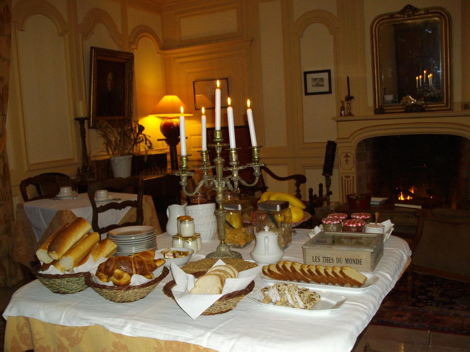 생말로 Manoir De La Baronnie B&B 외부 사진